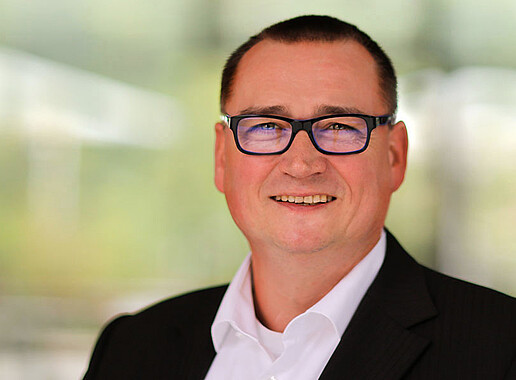 [Translate to Englisch:] Prof. Martin Knoll